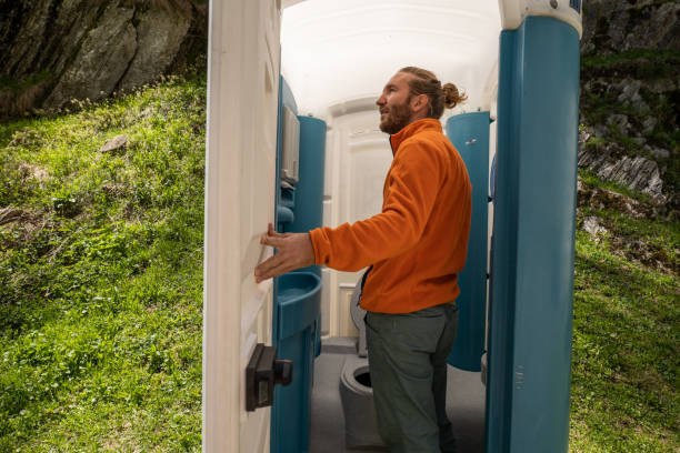 Best Luxury portable toilet rental  in Charlevoix, MI