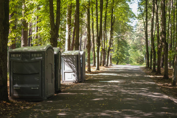 Best Portable restroom trailer rental  in Charlevoix, MI